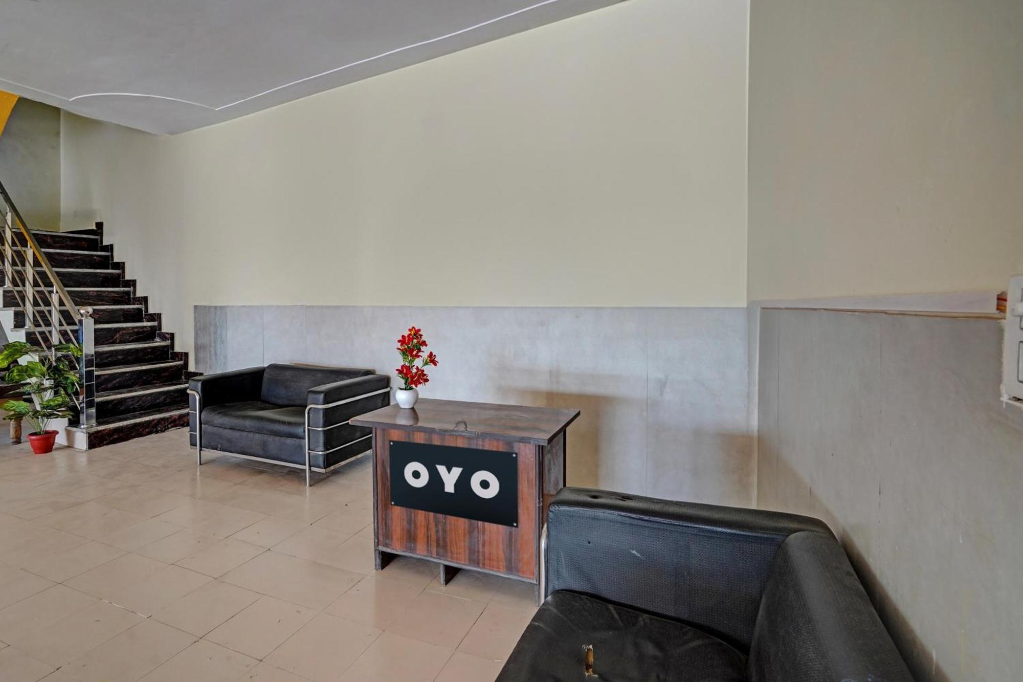 נוידה Hotel O Abhinav Hotel מראה חיצוני תמונה