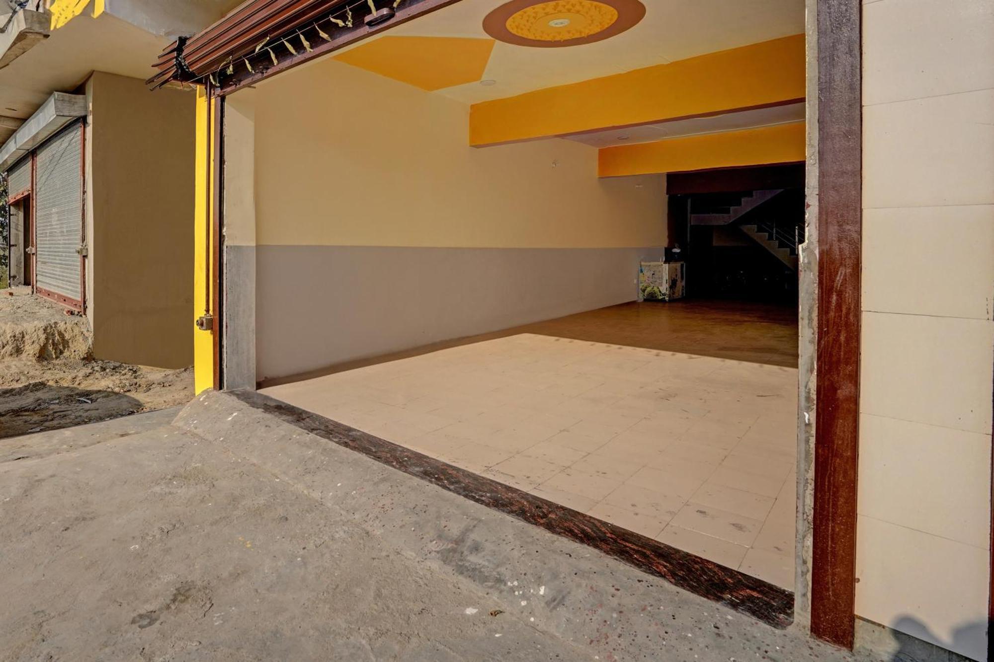 נוידה Hotel O Abhinav Hotel מראה חיצוני תמונה