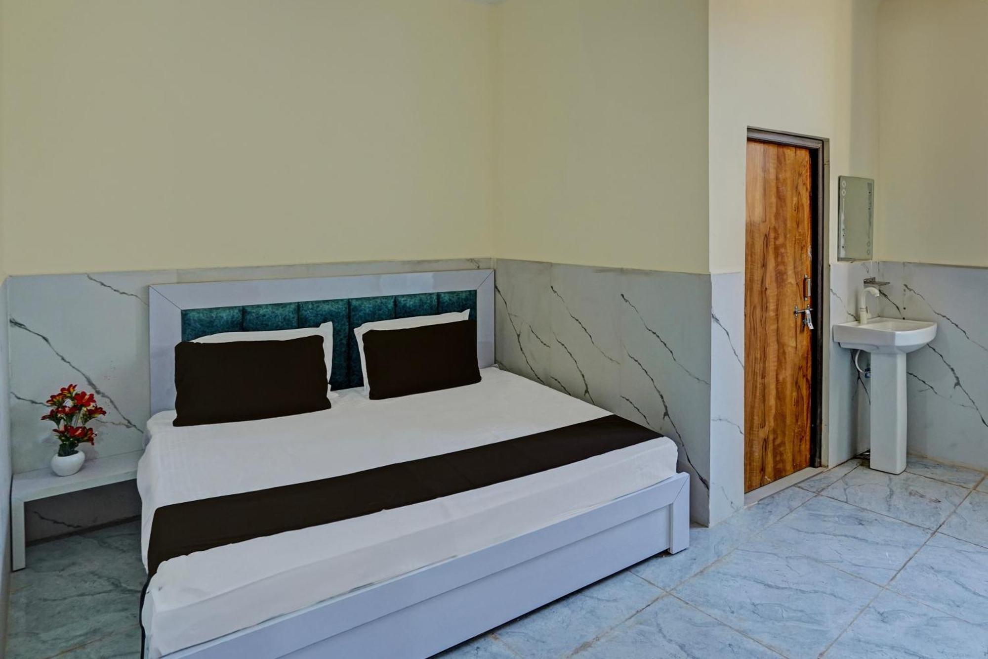 נוידה Hotel O Abhinav Hotel מראה חיצוני תמונה